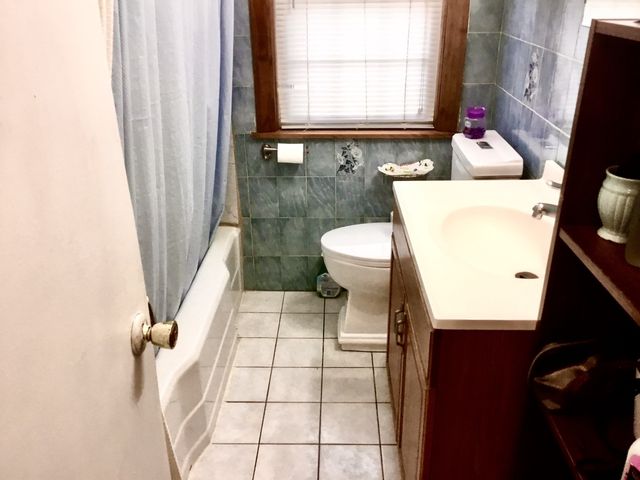 14336 S Harrison Avenue, Posen, IL 60469