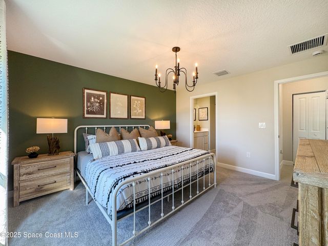 449 Haleybury Street SW, Palm Bay, FL 32908
