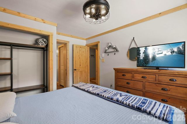 104 Sugar Ski Drive, Banner Elk, NC 28604