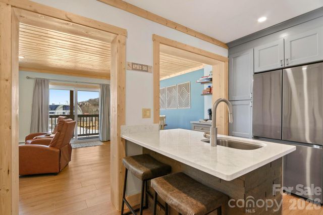 104 Sugar Ski Drive, Banner Elk, NC 28604