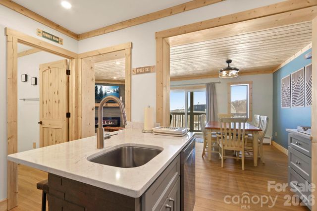 104 Sugar Ski Drive, Banner Elk, NC 28604