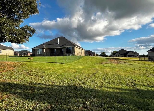 5461 Little Farms Road, Guthrie, OK 73044