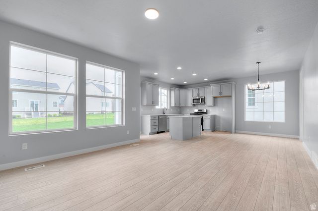 6641 W SPRING SNOW LN, Herriman, UT 84096