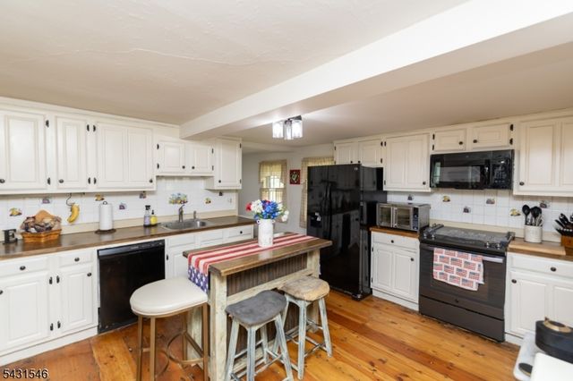 490 Mine Rd, Bethlehem Twp., NJ 08802