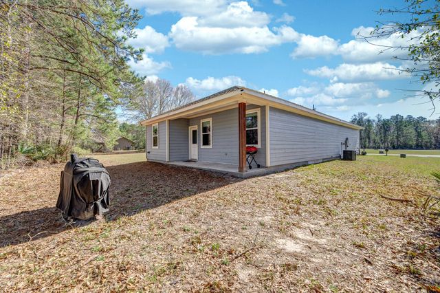 9 Drywood Lane, Huntsville, TX 77340