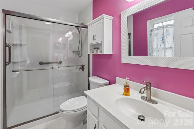 10821 S Hampton Drive, Charlotte, NC 28227