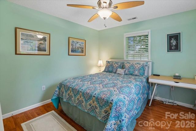 10821 S Hampton Drive, Charlotte, NC 28227