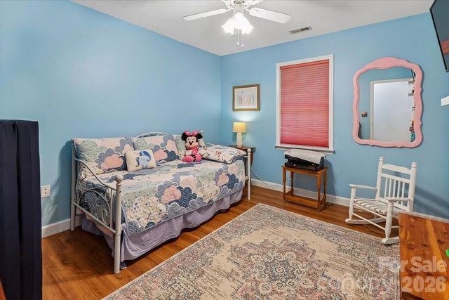 10821 S Hampton Drive, Charlotte, NC 28227