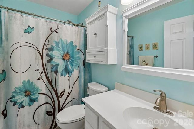 10821 S Hampton Drive, Charlotte, NC 28227