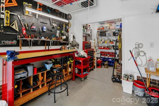 10821 S Hampton Drive, Charlotte, NC 28227