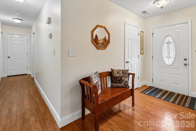 10821 S Hampton Drive, Charlotte, NC 28227
