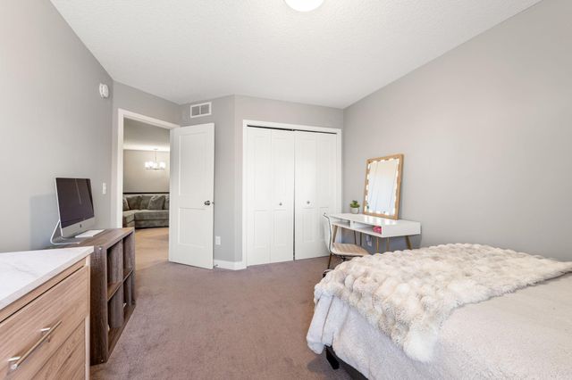 17425 54th Street NE, Rogers, MN 55374