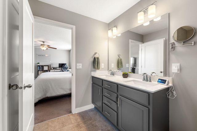 17425 54th Street NE, Rogers, MN 55374