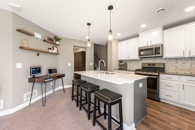 17425 54th Street NE, Rogers, MN 55374