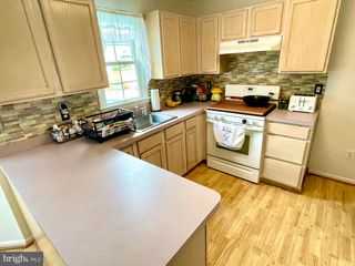229 STERN AVE, Manahawkin, NJ 08050