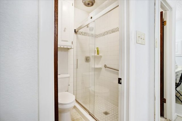 110 Bois D Arc Street, Tom Bean, TX 75491