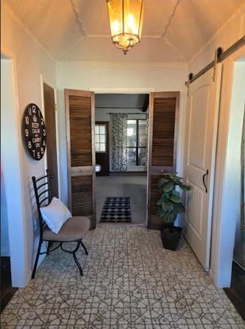 110 Bois D Arc Street, Tom Bean, TX 75491