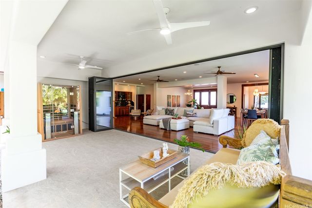 47 Kaapuni Drive, Kailua, HI 96734