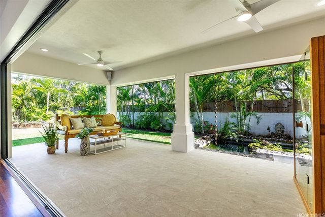 47 Kaapuni Drive, Kailua, HI 96734