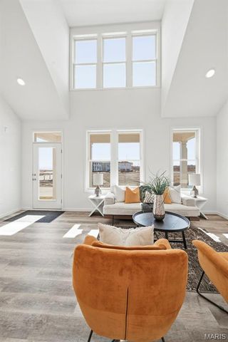 2905 Memphis Street, St Charles, MO 63301