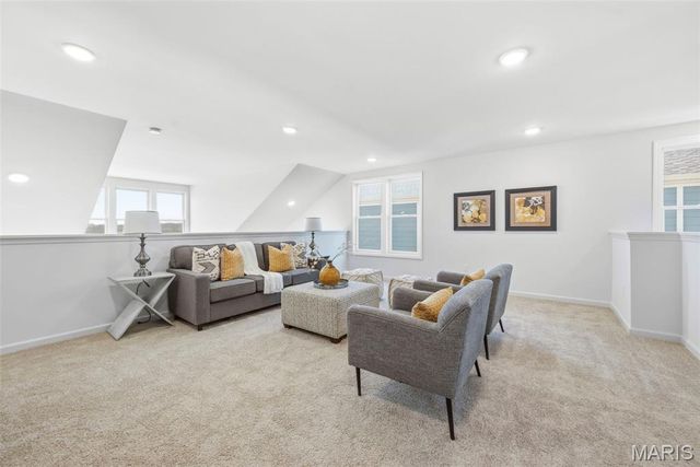 2905 Memphis Street, St Charles, MO 63301