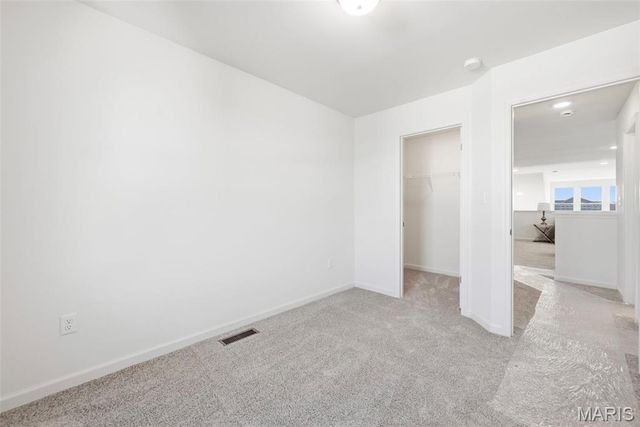 2905 Memphis Street, St Charles, MO 63301