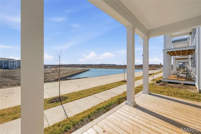 2905 Memphis Street, St Charles, MO 63301