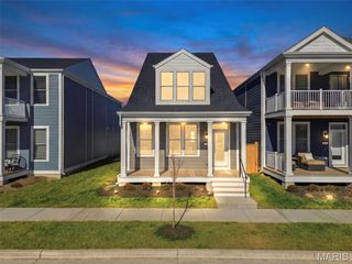 2905 Memphis Street, St Charles, MO 63301