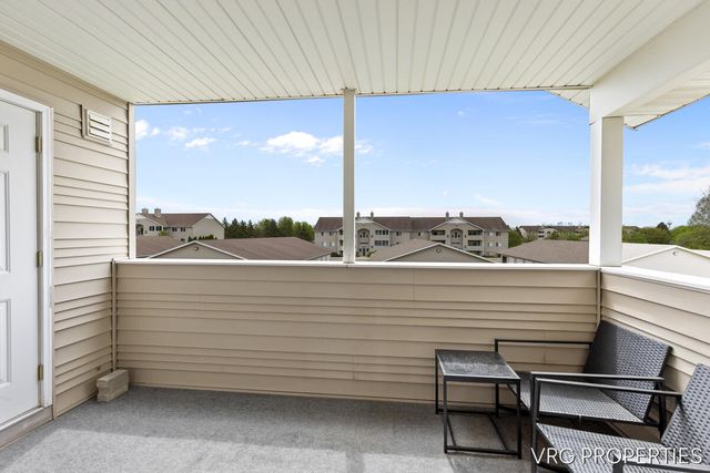 8354 N Jasonville Court Se 46, Caledonia Twp, MI 49316