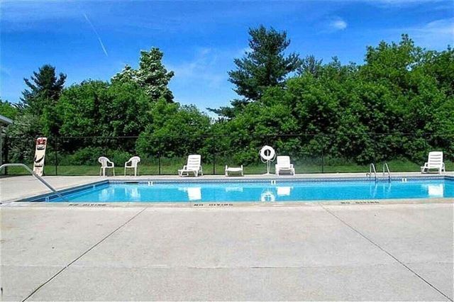8354 N Jasonville Court Se 46, Caledonia Twp, MI 49316