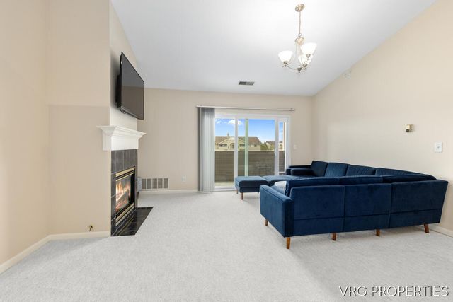 8354 N Jasonville Court Se 46, Caledonia Twp, MI 49316