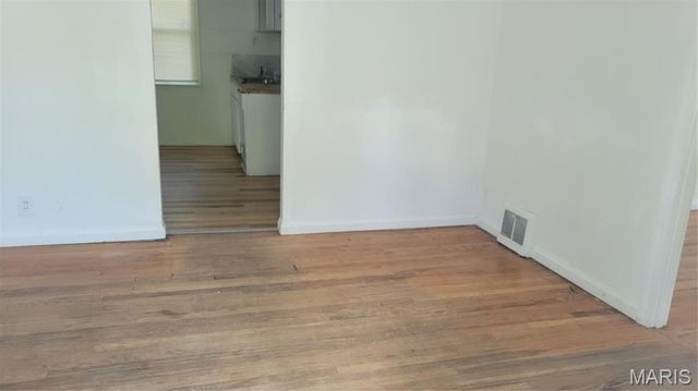 3219 Coles Avenue, St Louis, MO 63114