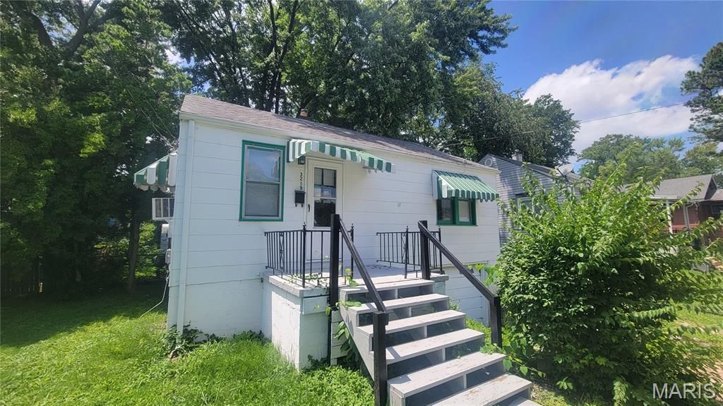 3219 Coles Avenue, St Louis, MO 63114