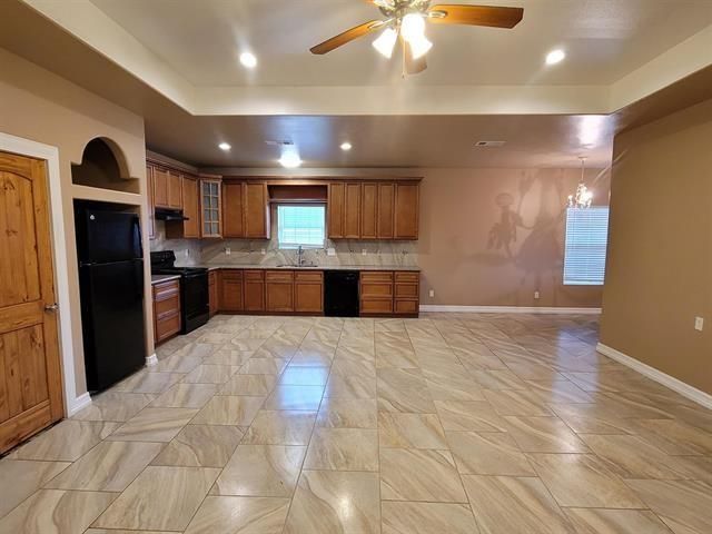 106 Provost Street, Bridge City, TX 77611