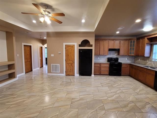 106 Provost Street, Bridge City, TX 77611