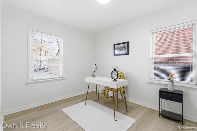 18500 Biltmore Street, Detroit, MI 48235