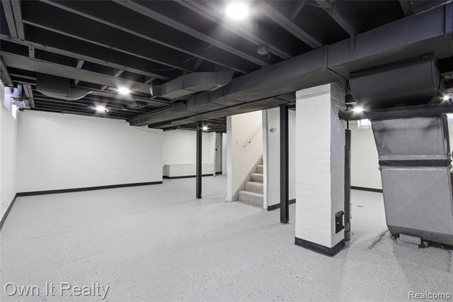 18500 Biltmore Street, Detroit, MI 48235