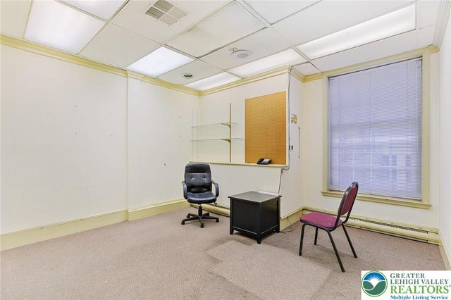911 Hamilton Street, Allentown City, PA 18101