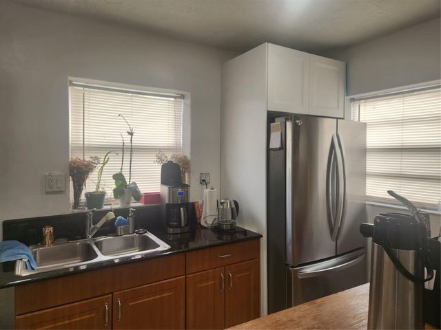 1000 Foster Road, Hallandale Beach, FL 33009