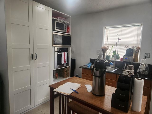 1000 Foster Road, Hallandale Beach, FL 33009