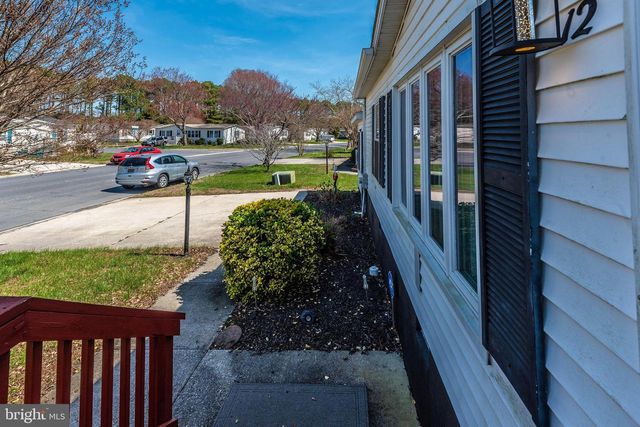12 COASTAL DR, Berlin, MD 21811