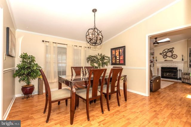 12 COASTAL DR, Berlin, MD 21811