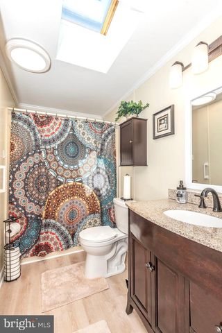 12 COASTAL DR, Berlin, MD 21811