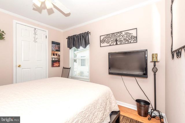 12 COASTAL DR, Berlin, MD 21811