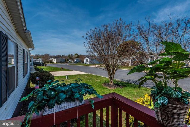 12 COASTAL DR, Berlin, MD 21811