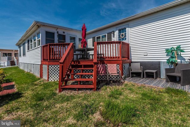 12 COASTAL DR, Berlin, MD 21811