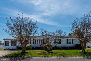 12 COASTAL DR, Berlin, MD 21811