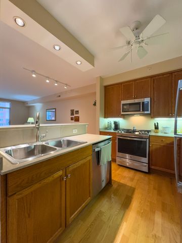 8400 Callie Avenue 312, Morton Grove, IL 60053