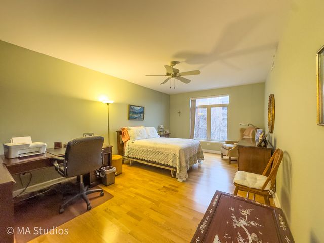 8400 Callie Avenue 312, Morton Grove, IL 60053