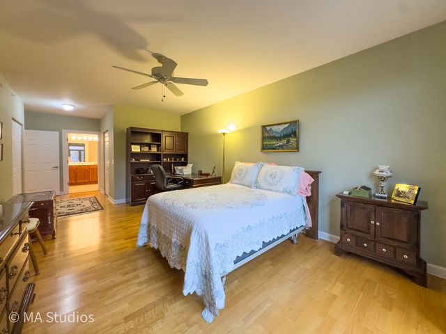 8400 Callie Avenue 312, Morton Grove, IL 60053